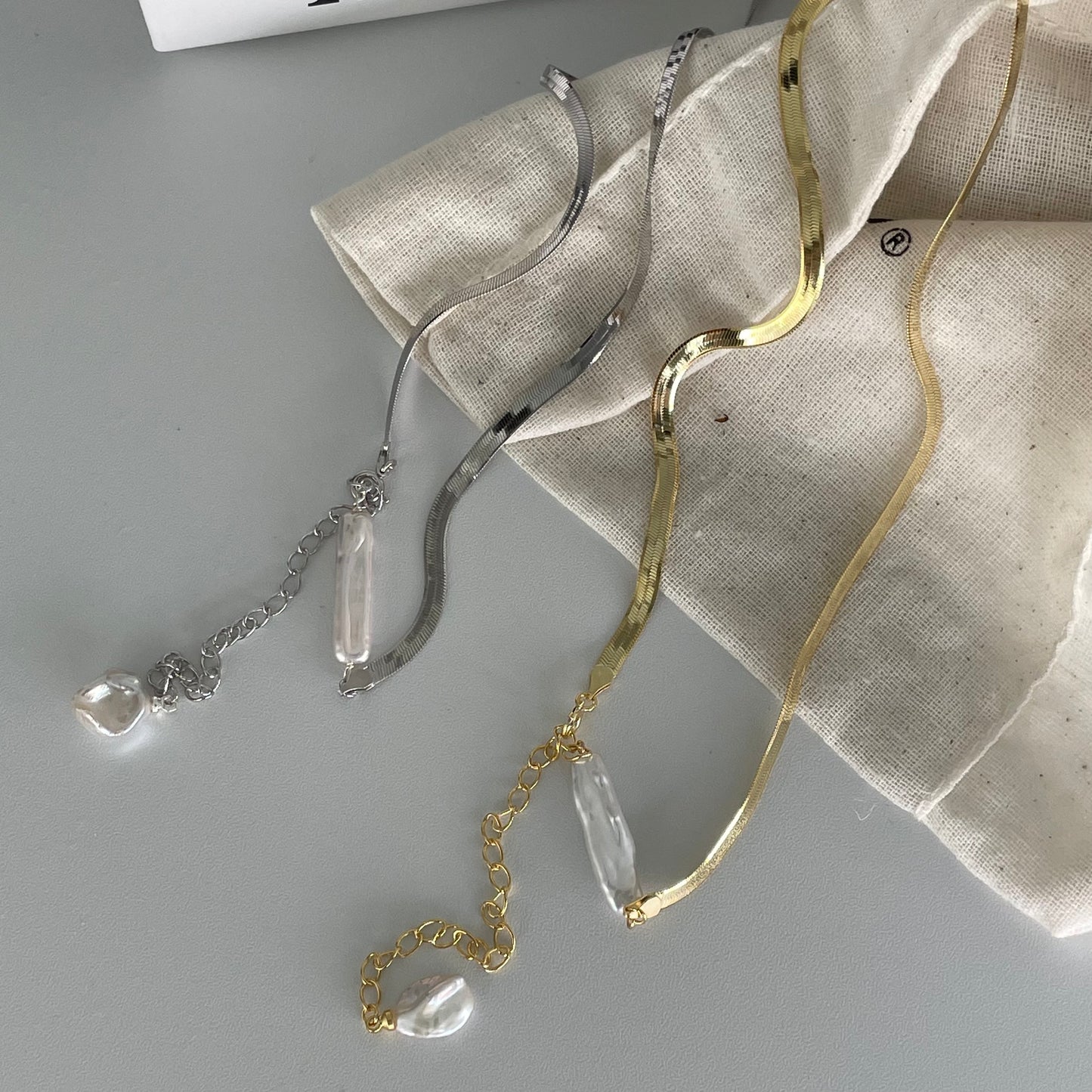 Herringbone Baroque Chain Necklace