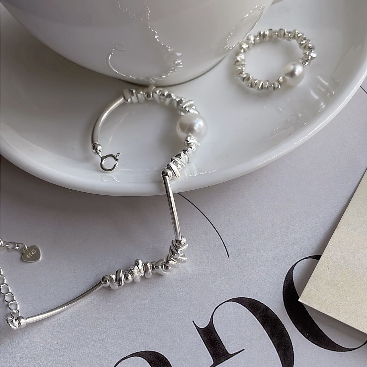 Arianell Silver Bead Ring Yellmok