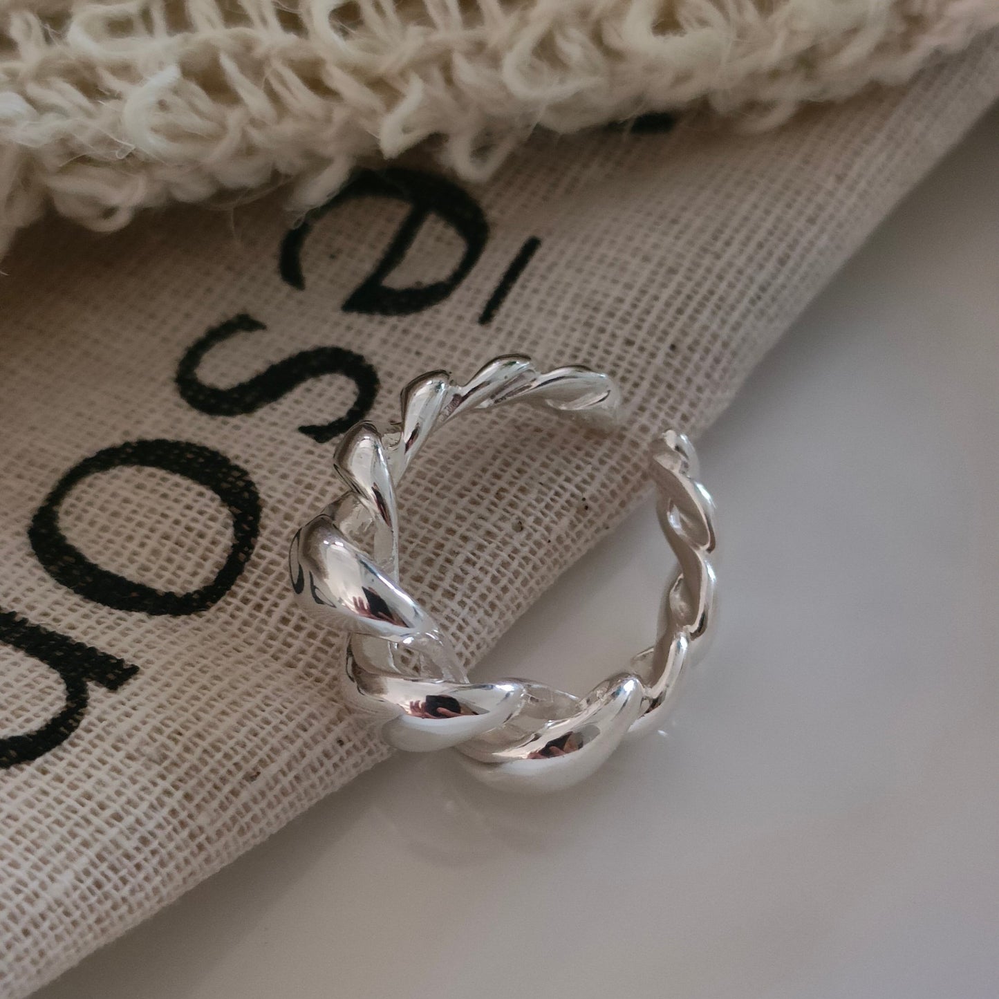 Doris Silver Croissant Ring Yellmok