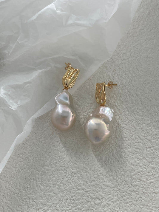 Essential Maintenance Tips for Your Pearl Jewelry